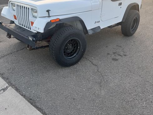 Used 1994 Jeep Wrangler Sport S image 20