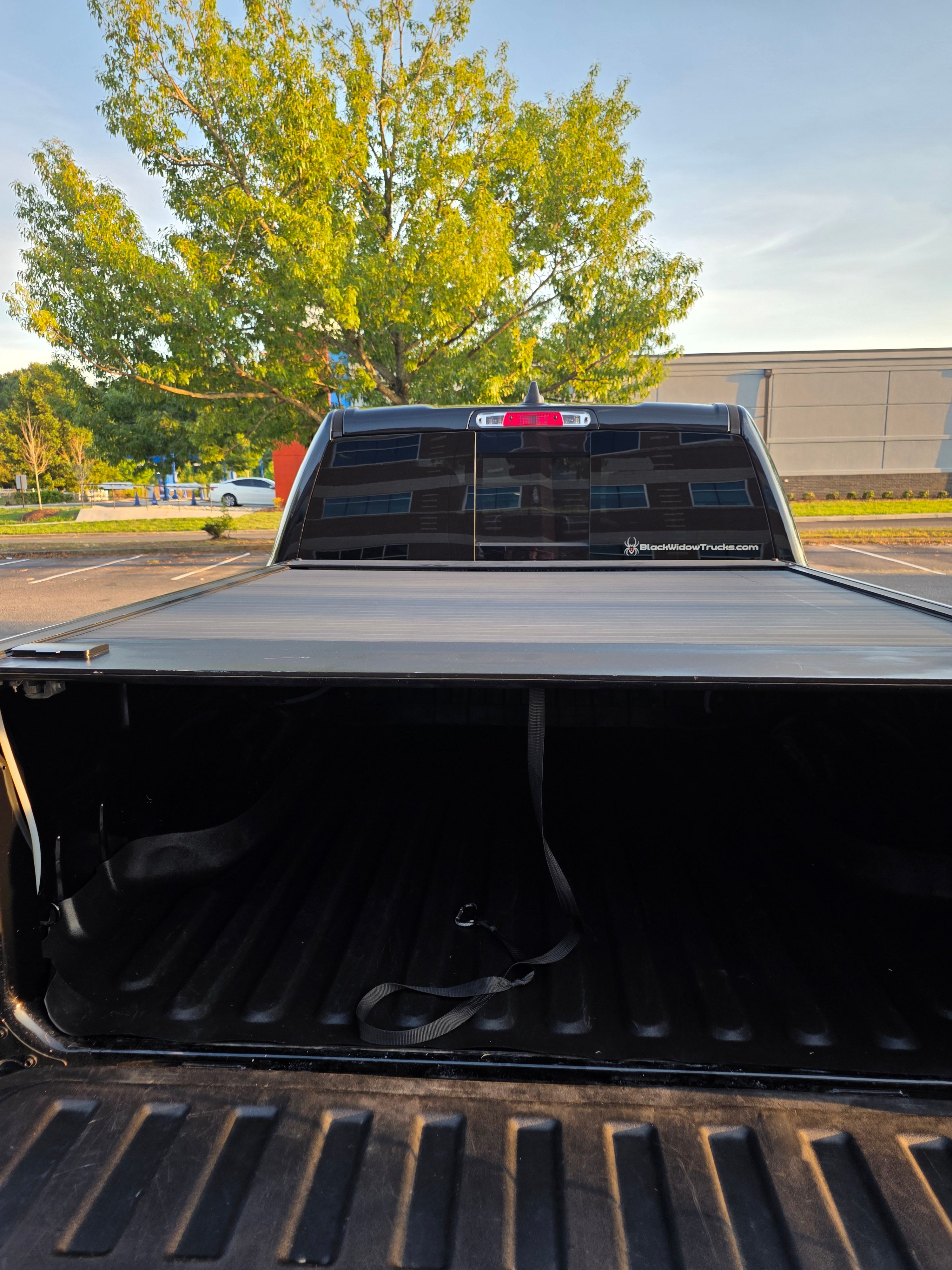 Used 2022 RAM 1500 Big Horn AWD/4WD image 16