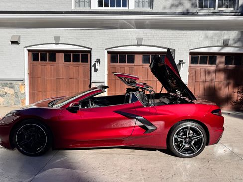 Used 2020 Chevrolet Corvette Stingray Convertible 2D w/ 2LT Preferred Equipment Group image 12