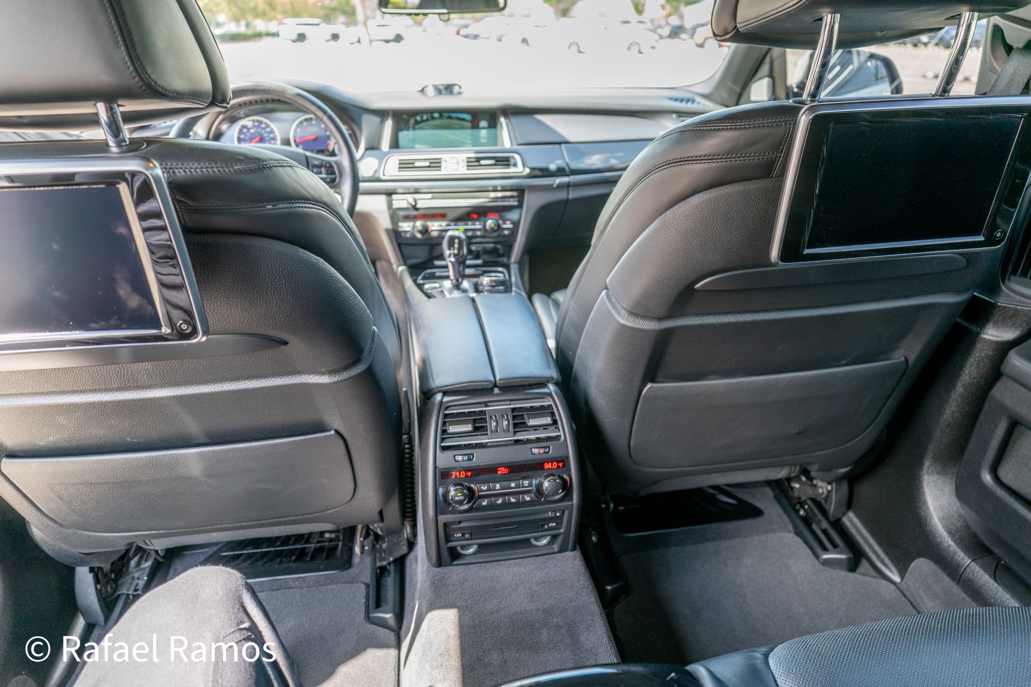 Used 2014 BMW ALPINA B7 xDrive LWB AWD/4WD image 23