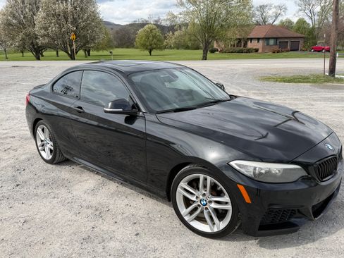 Used 2016 BMW 228i Coupe image 4