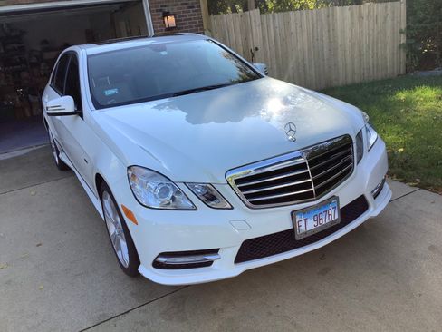 Used 2012 Mercedes-Benz E 350 4MATIC Sedan image 2