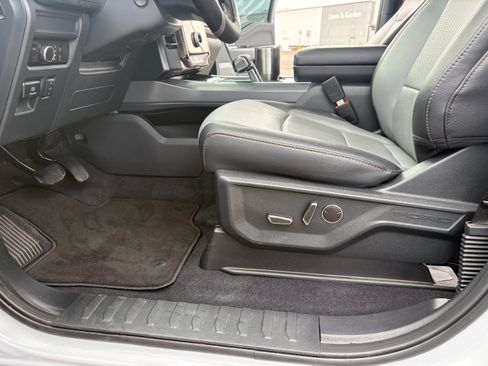 Used 2025 Ford F150 Lightning Lariat AWD/4WD image 20