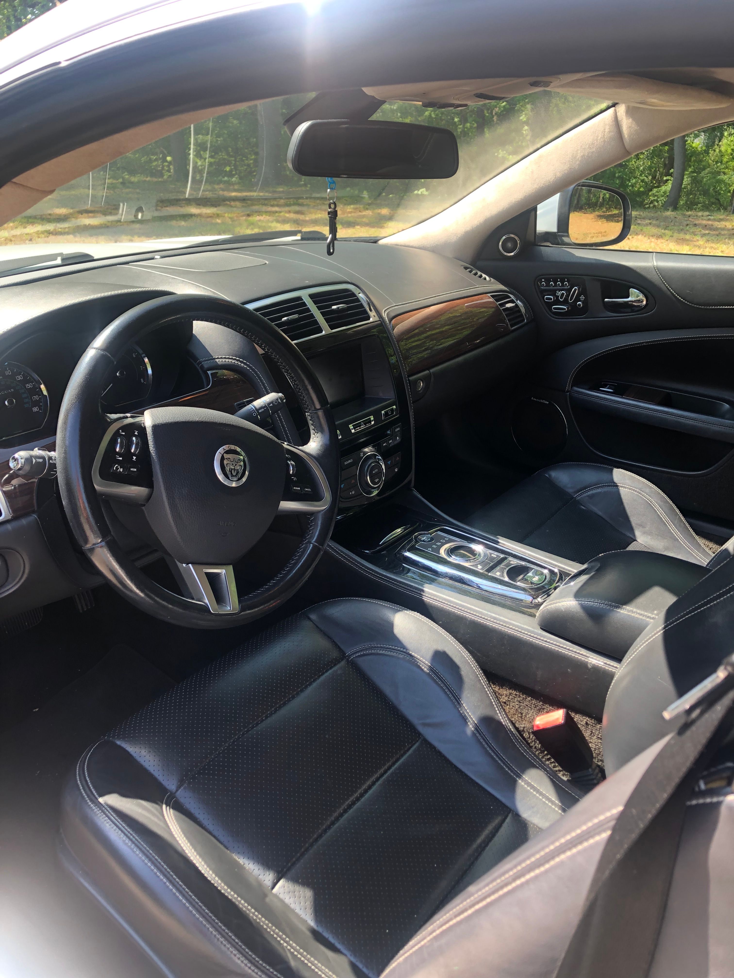 Used 2014 Jaguar XK Coupe RWD image 10