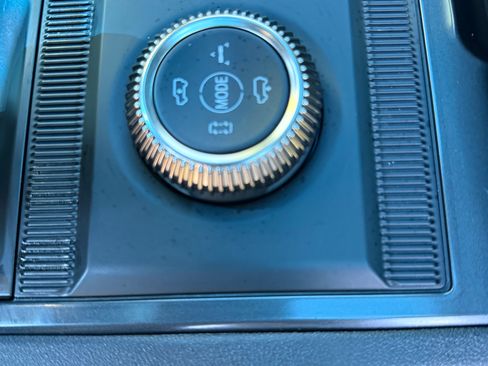 Used 2024 GMC Hummer EV 3X AWD/4WD image 21