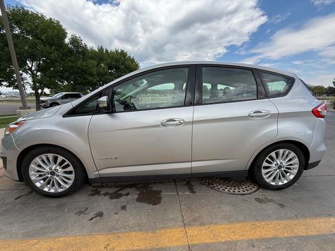 Used 2018 Ford C-MAX SE FWD image 27