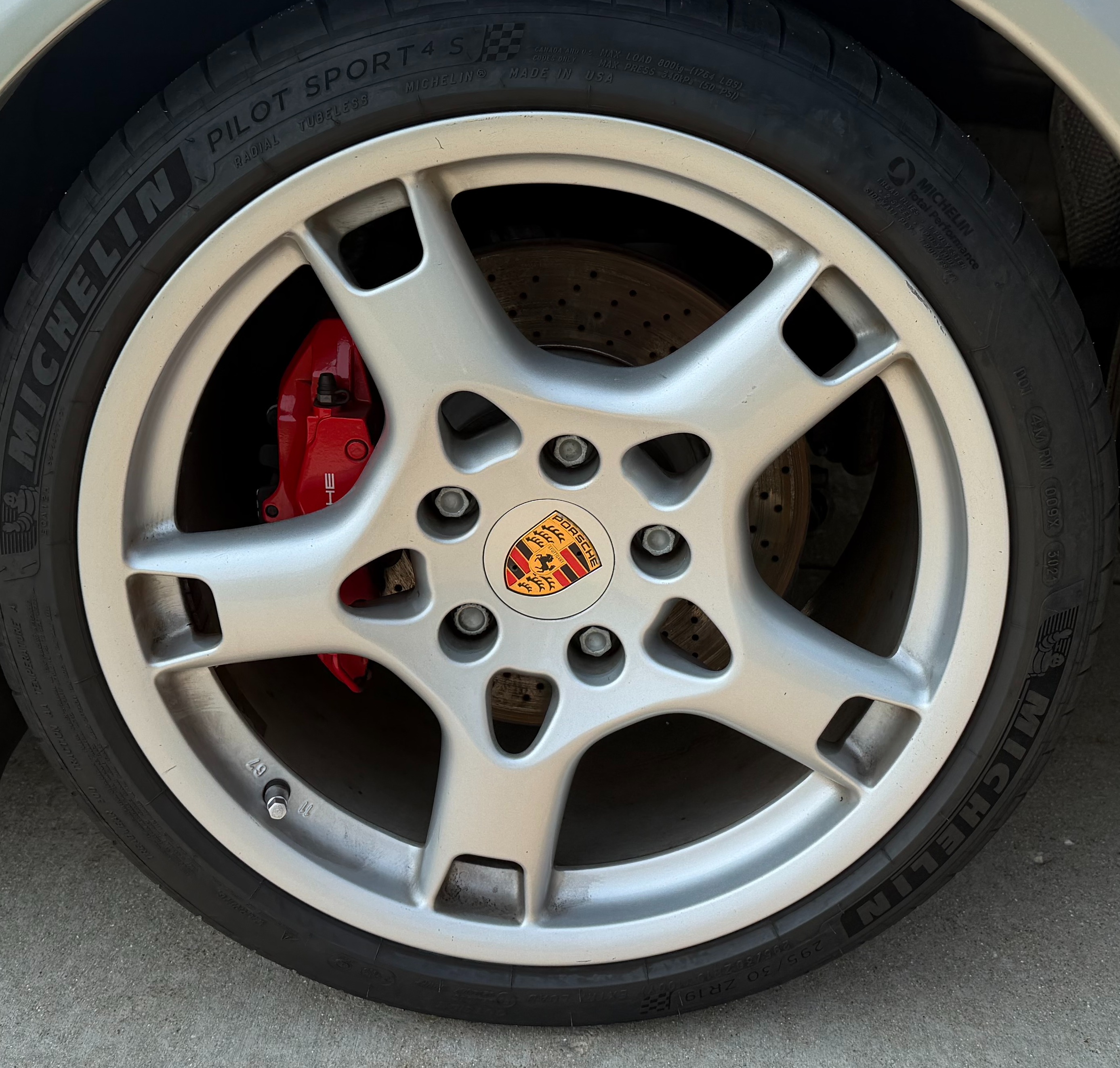 Used 2005 Porsche 911 Carrera S RWD image 13