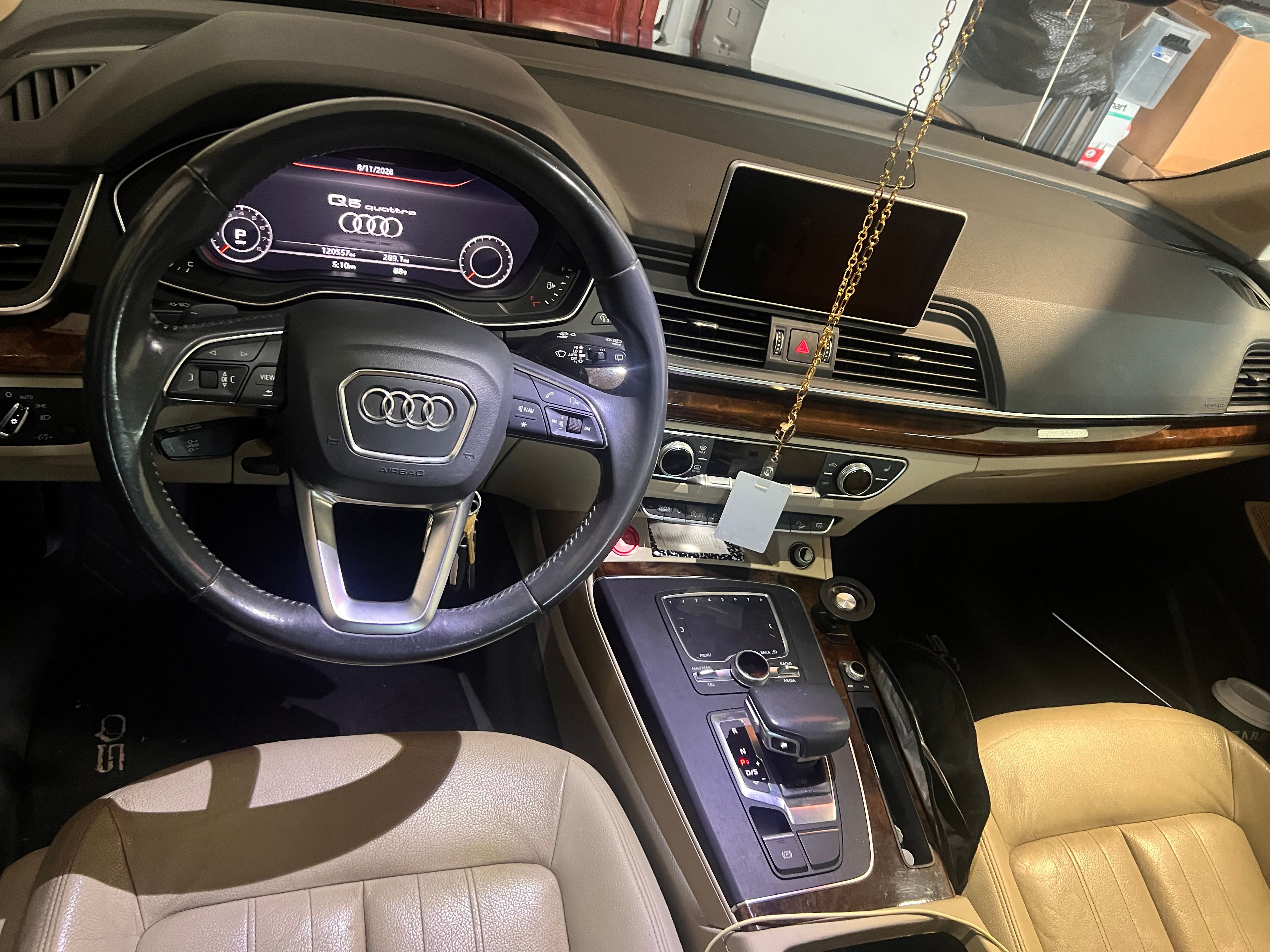 Used 2018 Audi Q5 2.0T Premium Plus w/ Premium Plus Package AWD/4WD image 8