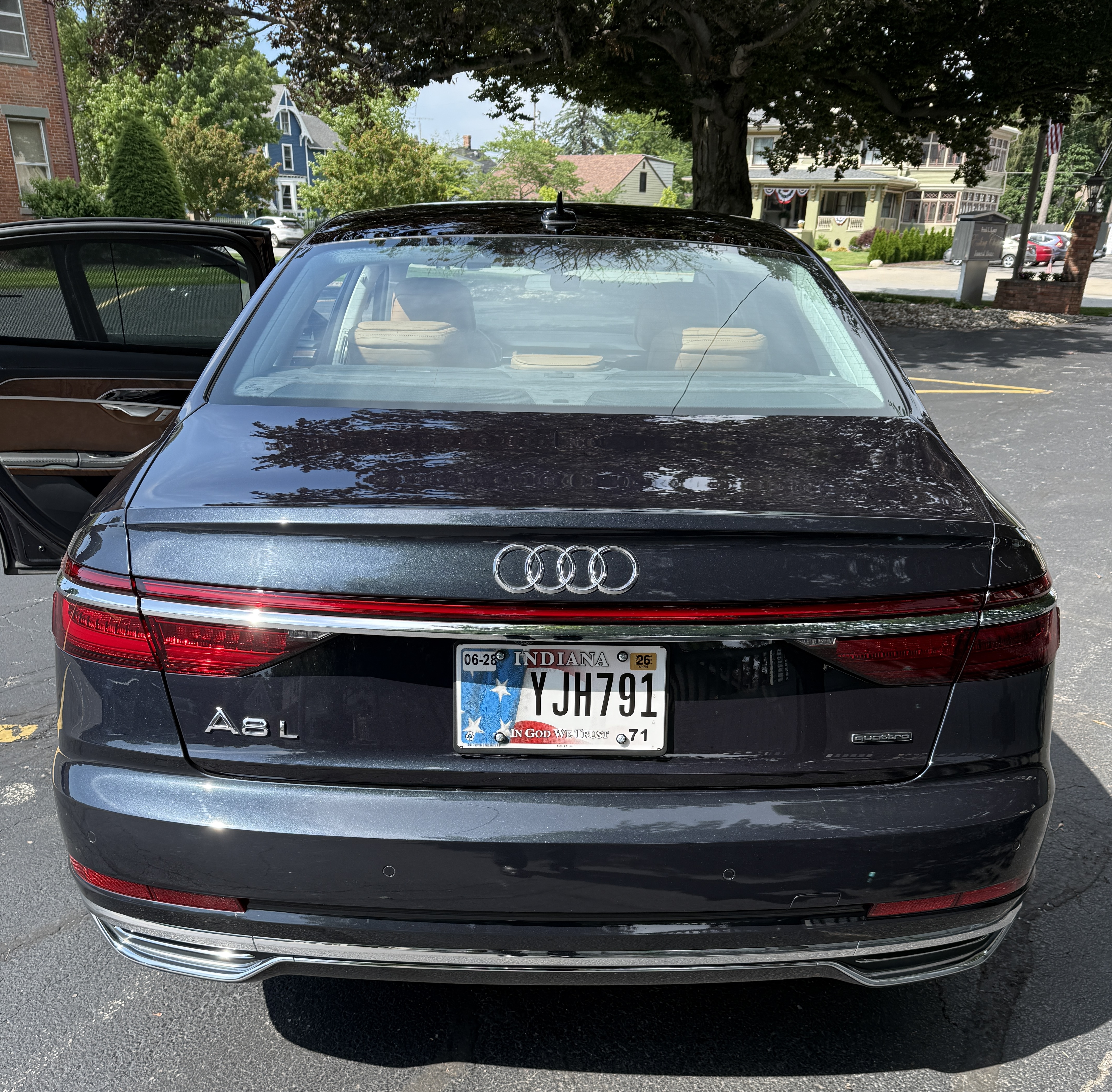Used 2020 Audi A8 L 4.0T w/ Executive Package AWD/4WD image 6