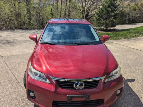 Used 2013 Lexus CT 200h 200h Hatchback 4D w/ Premium Pkg w/Navigation image 4