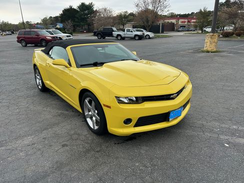 Used 2015 Chevrolet Camaro LT image 6