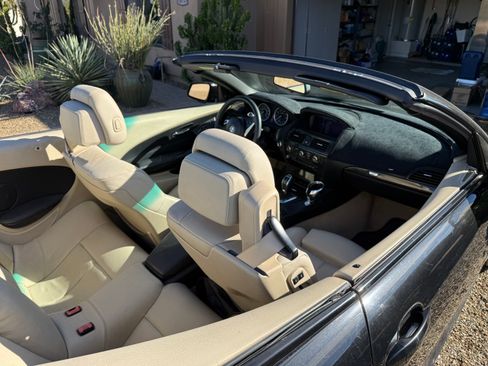 Used 2010 BMW 650i Convertible RWD image 4