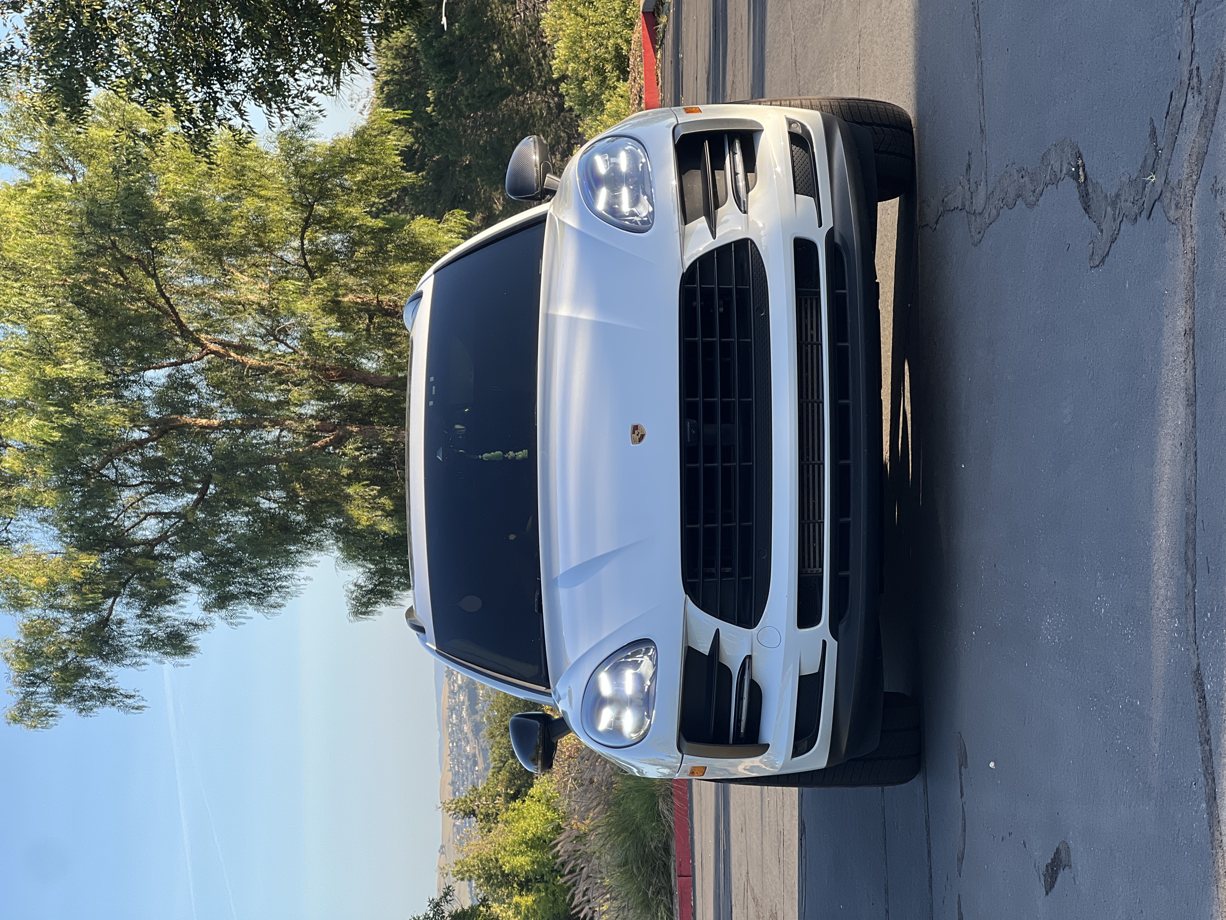 Used 2021 Porsche Macan AWD/4WD image 9