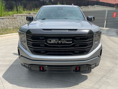 Used 2024 GMC Sierra 1500 AT4 w/ Technology Package AWD/4WD image 24