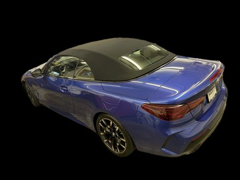 Used 2025 BMW 430i xDrive Convertible w/ M Sport Package image 10