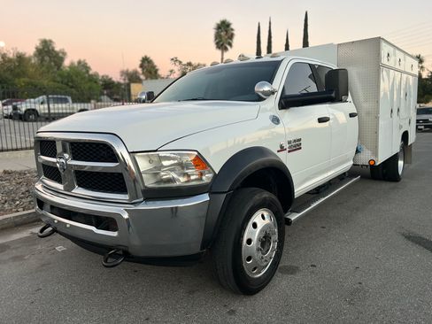 Used 2014 RAM 4500 SLT w/ Quick Order Package 29G SLT image 2