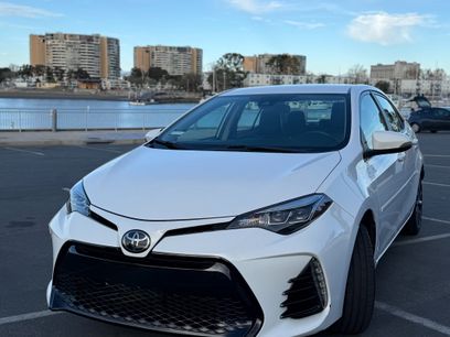 Used 2018 Toyota Corolla SE w/ Carpet Mat Package (TMS)