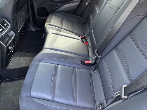 Used 2021 Mercedes-Benz GLE 53 AMG GLE 53 Sport Utility 4D image 18