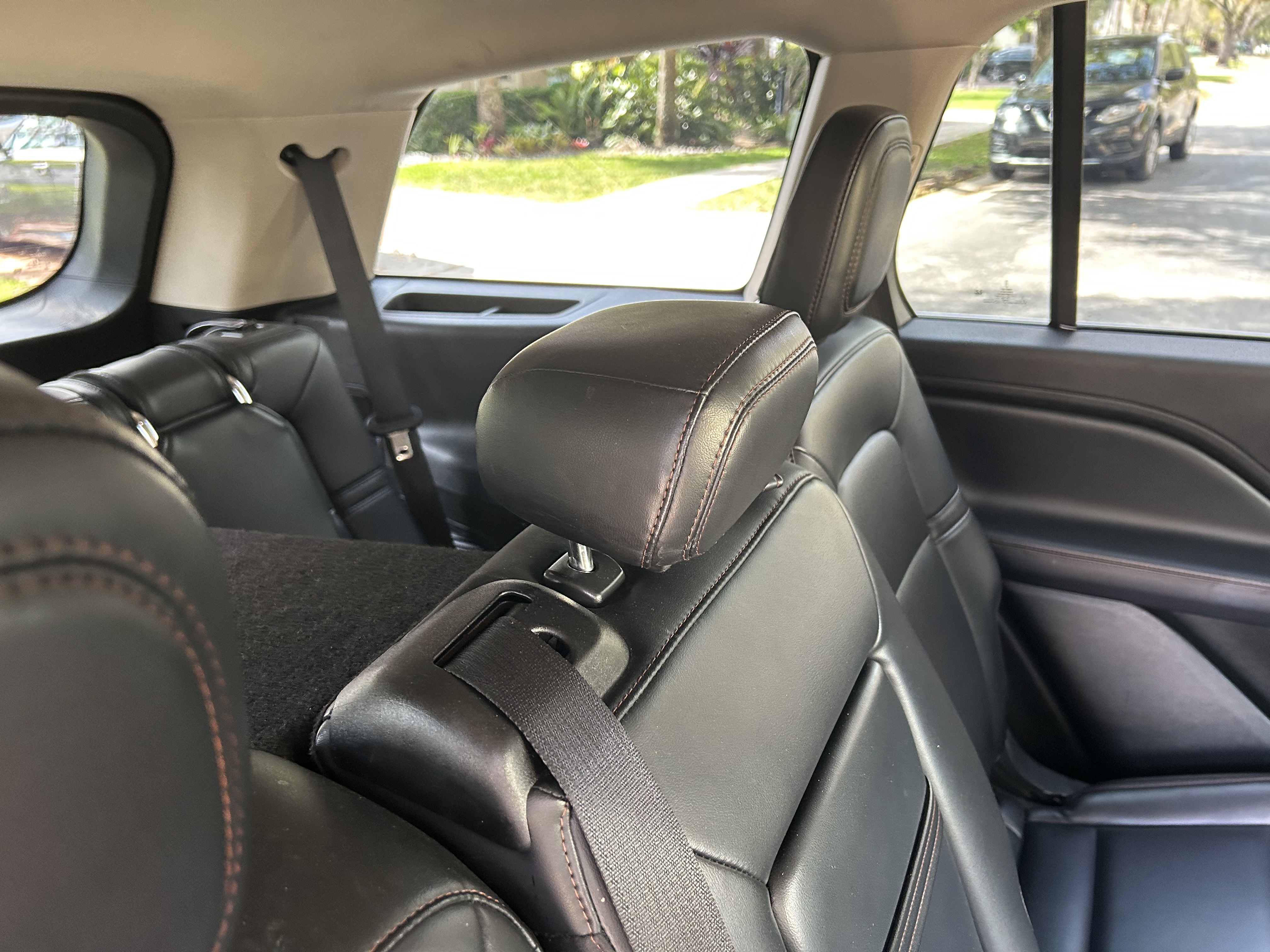 Used 2020 Lincoln Aviator 2WD image 9