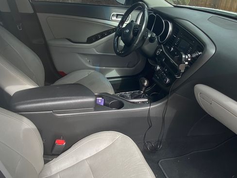 Used 2015 Kia Optima EX w/ EX Premium Package image 19