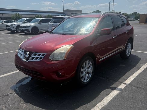 Used 2012 Nissan Rogue SL AWD/4WD image 2