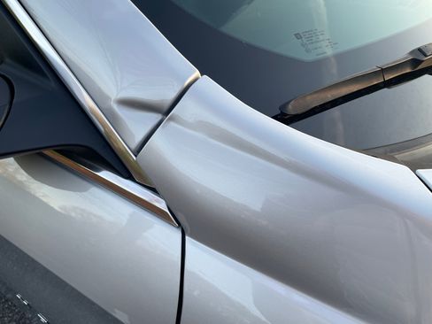 Used 2019 Chevrolet Malibu LT w/ Leather Package image 11