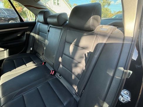 Used 2009 Volkswagen Jetta SEL image 8