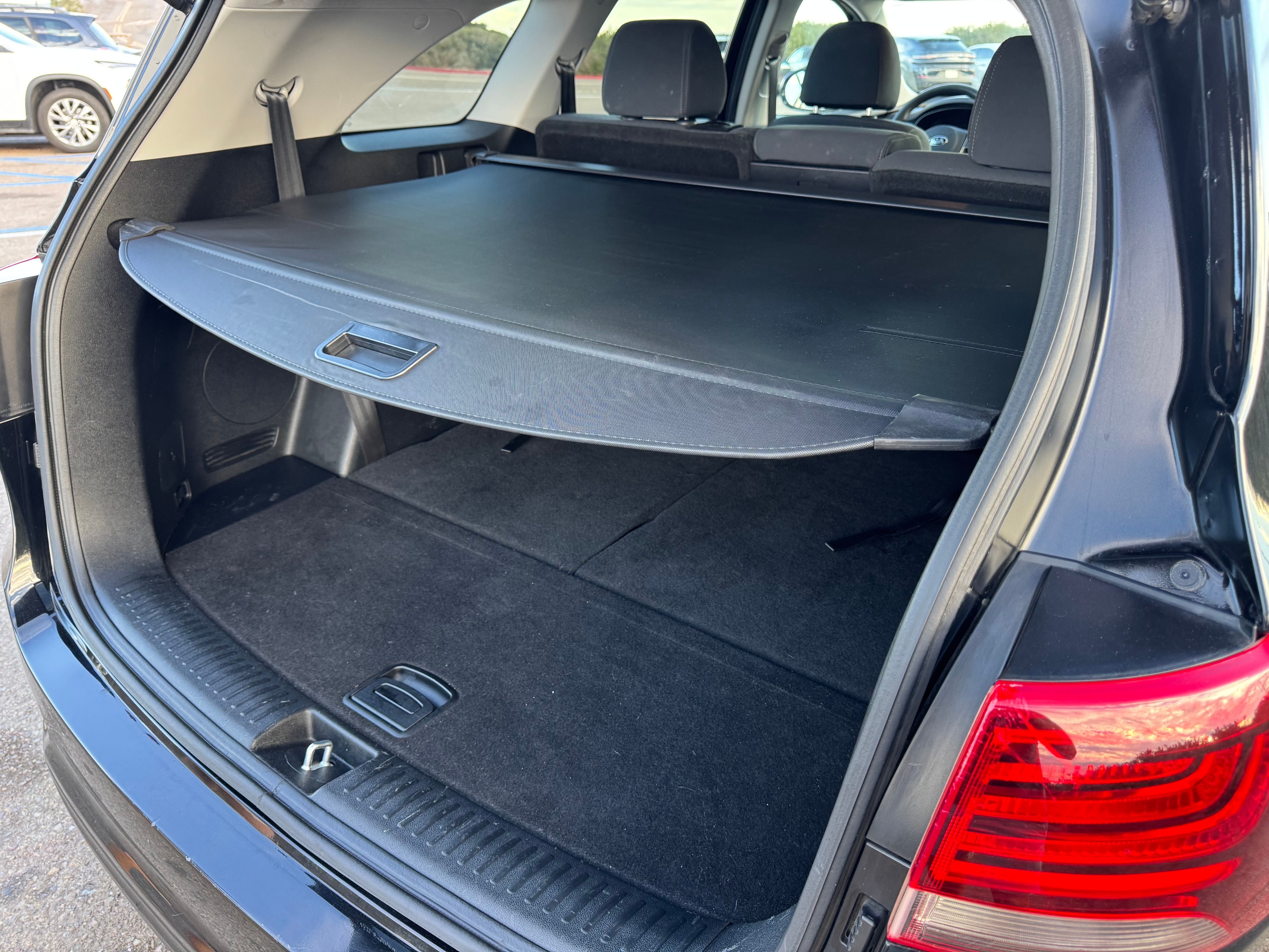 Used 2019 Kia Sorento L FWD image 17