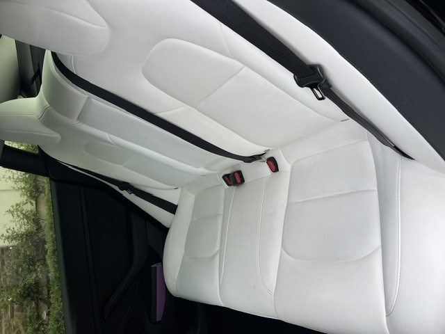 Used 2023 Tesla Model 3 Standard Range RWD image 8