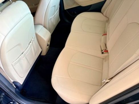 Used 2016 Hyundai Sonata SE image 8