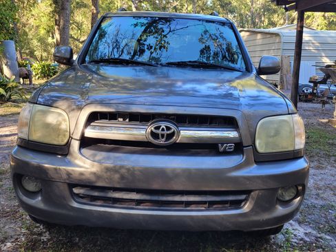 Used 2005 Toyota Sequoia Limited image 4