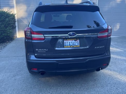 Used 2020 Subaru Ascent Premium w/ Convenience Package AWD/4WD image 9