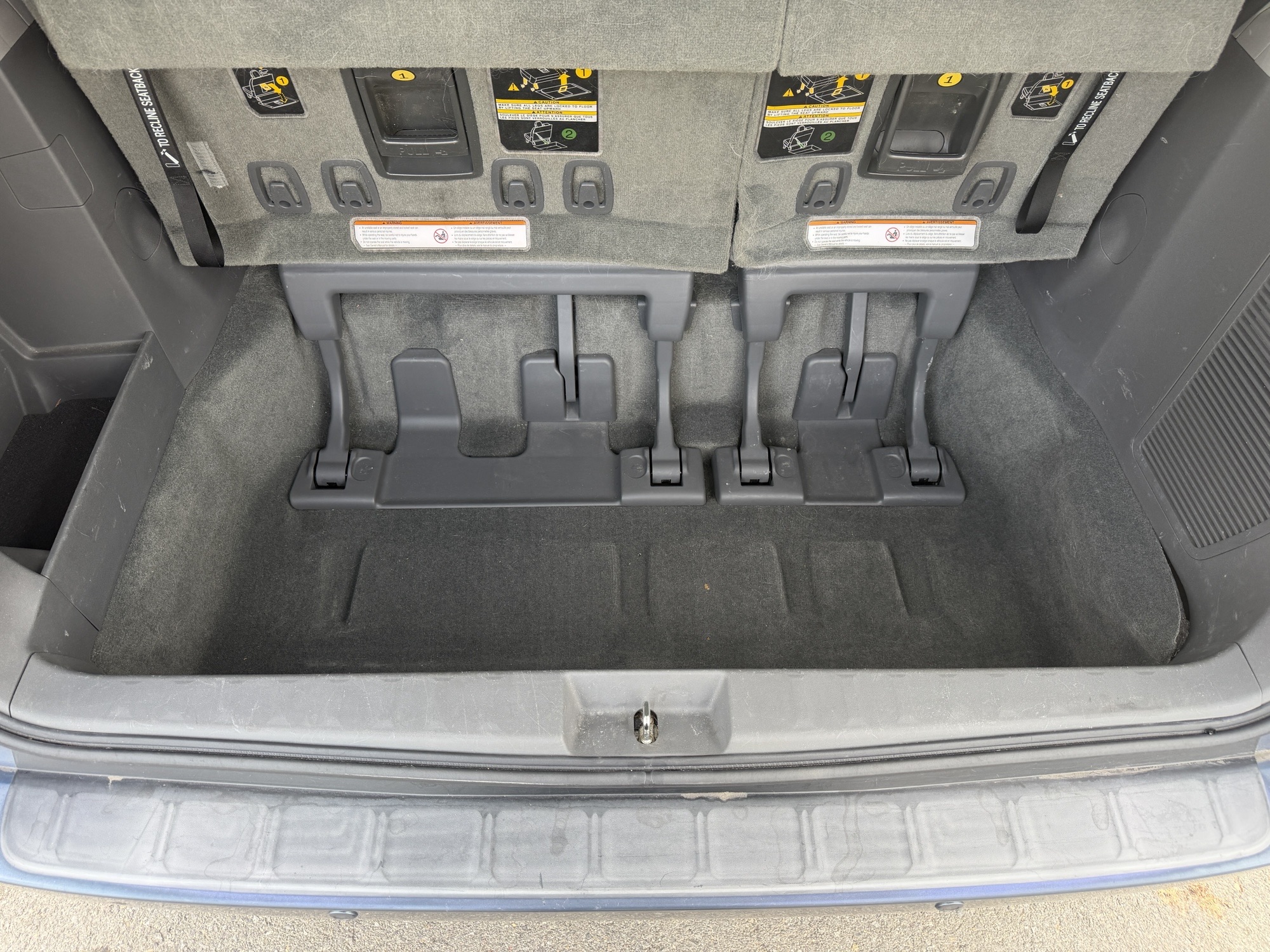 Used 2016 Toyota Sienna XLE FWD image 15