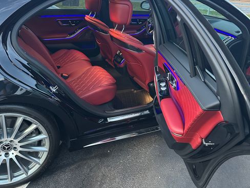 Used 2023 Mercedes-Benz S 580 4MATIC Sedan image 12
