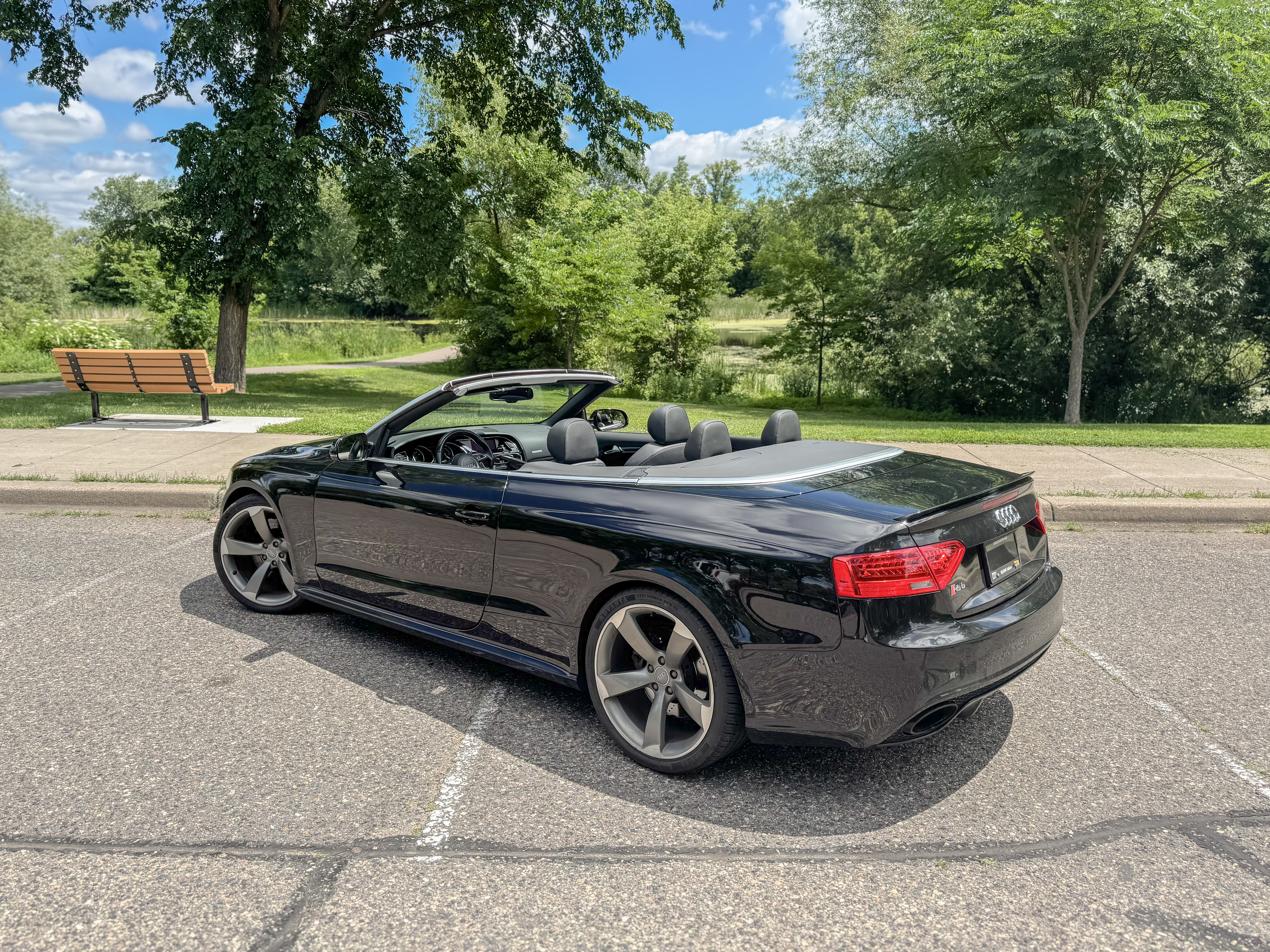 Used 2014 Audi RS 5 Cabriolet AWD/4WD image 10