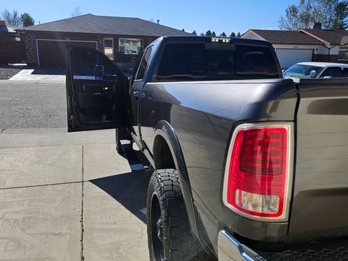 Used 2017 RAM 2500 Laramie image 5