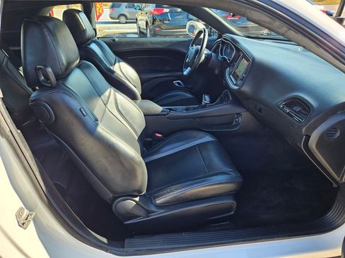 Used 2018 Dodge Challenger SXT Plus image 20