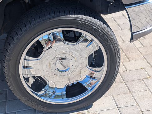 Used 2006 Lincoln Mark LT 4x4 image 13