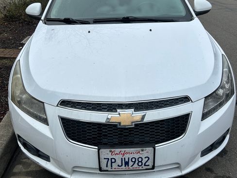 Used 2012 Chevrolet Cruze LTZ image 1