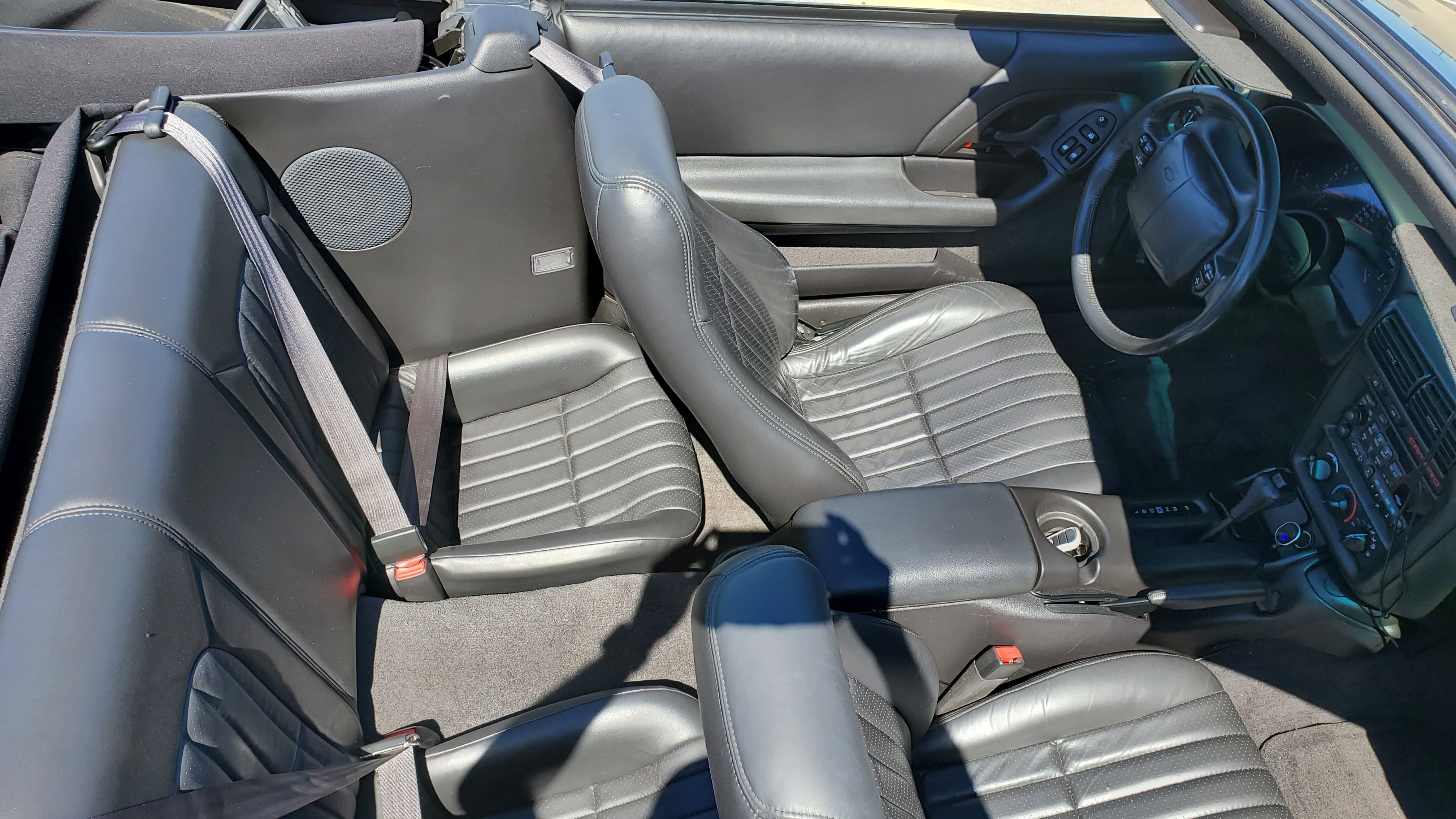 Used 2001 Chevrolet Camaro Z28 RWD image 12