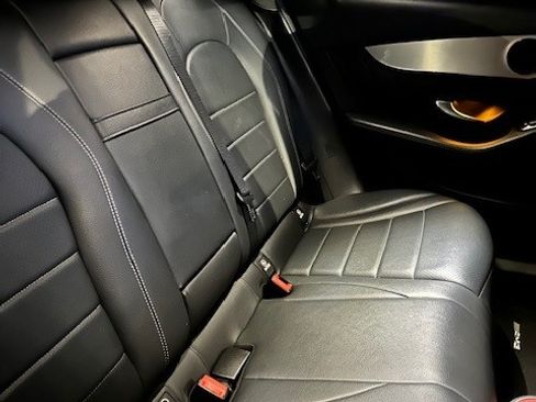 Used 2019 Mercedes-Benz GLC 300 300 Sport Utility 4D image 5