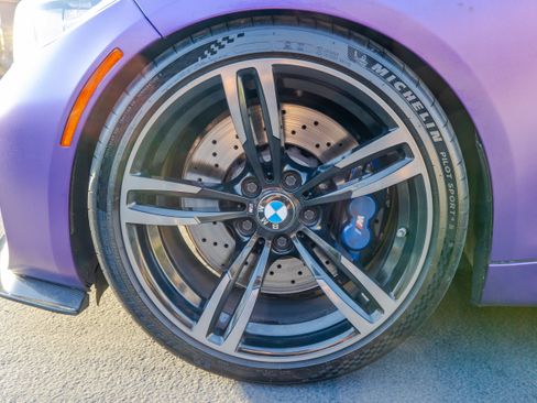 Used 2017 BMW M2 image 11