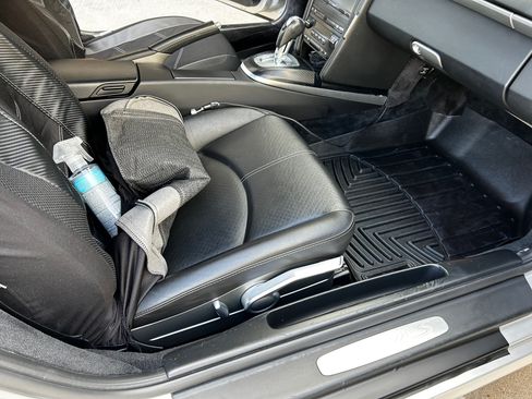 Used 2009 Porsche Cayman S image 17