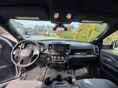 Used 2021 RAM 2500 Big Horn image 10