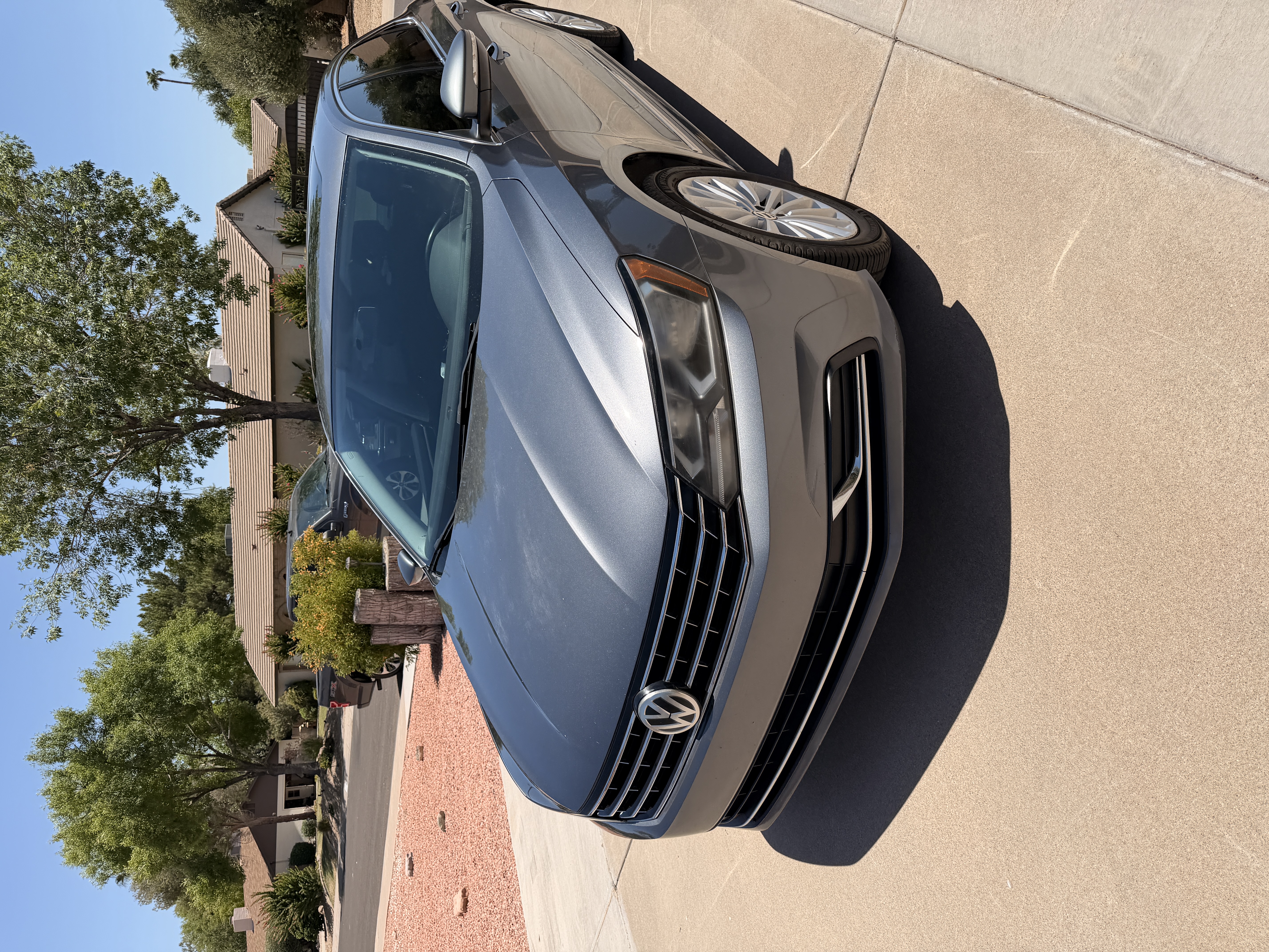 Used 2017 Volkswagen Passat 1.8T SE FWD image 4
