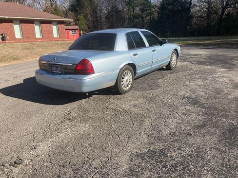 Used 2009 Mercury Grand Marquis LS image 17