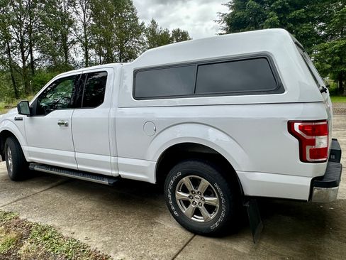 Used 2019 Ford F150 XLT w/ Equipment Group 302A Luxury AWD/4WD image 6