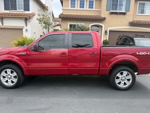 Used 2010 Ford F150 Lariat image 5