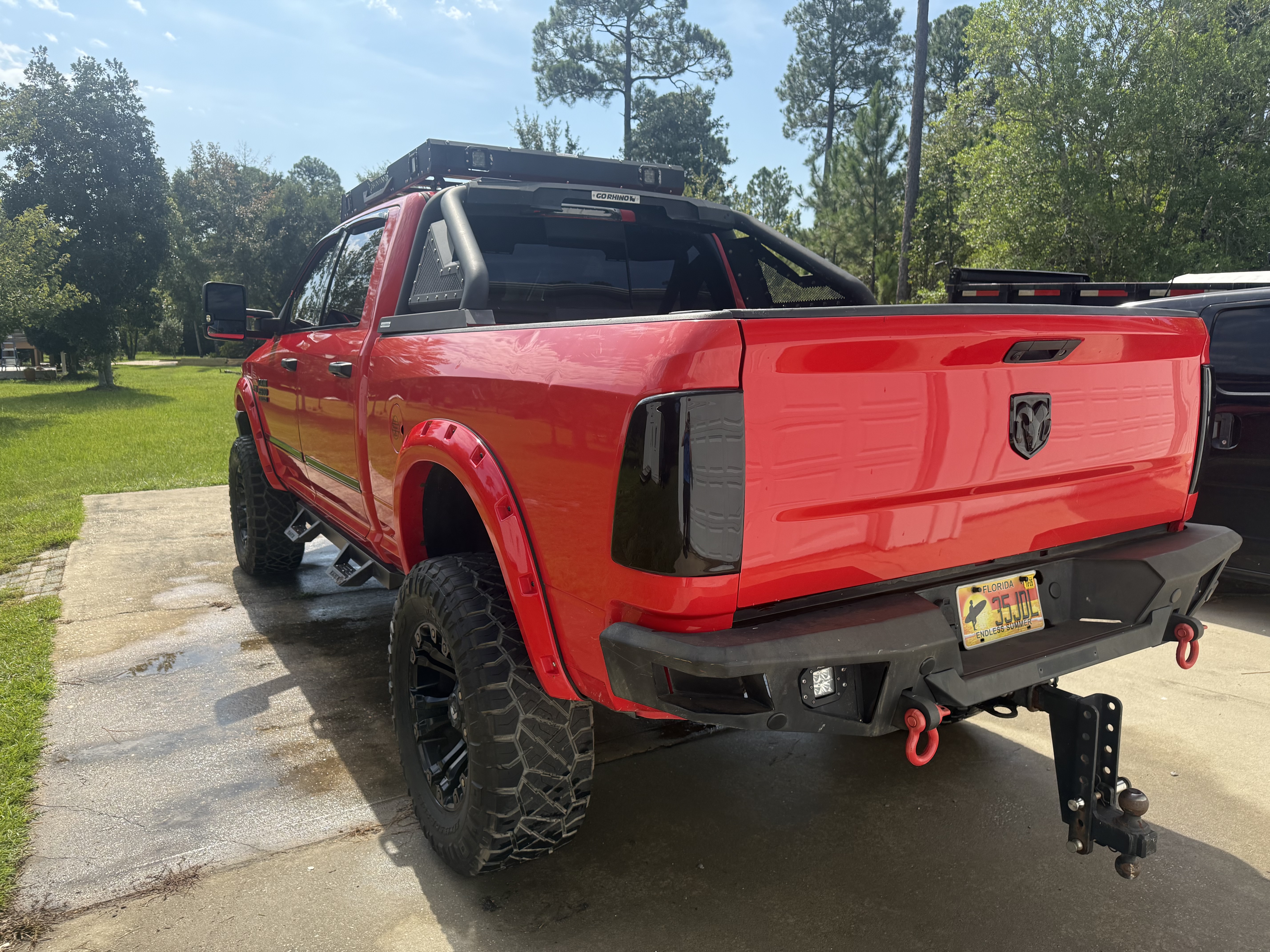 Used 2010 Dodge Ram 2500 Truck SLT AWD/4WD image 4