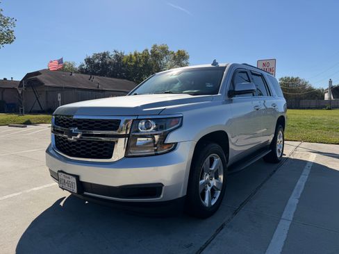 Used 2016 Chevrolet Tahoe LS w/ Enhanced Driver Alert Package image 5